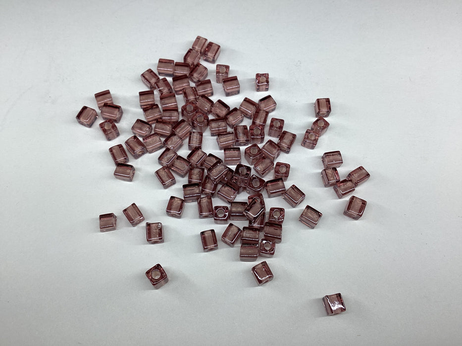 Miyuki Cube 4mm cobalt