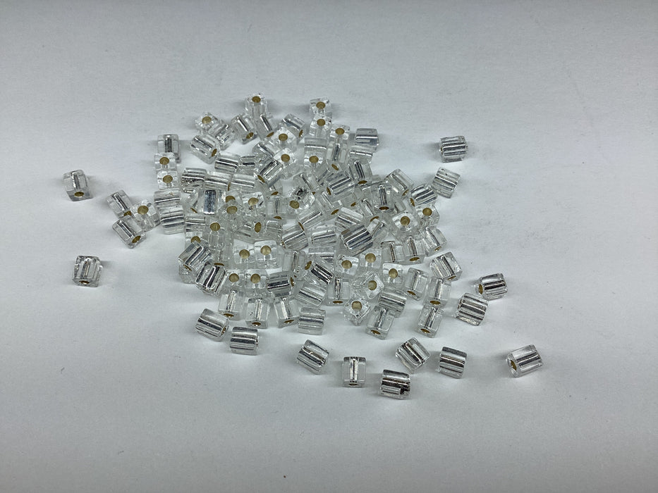 Miyuki Cube 4mm cobalt