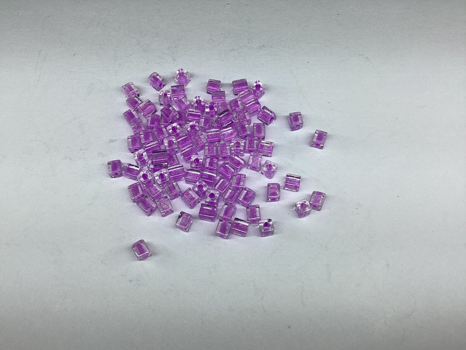 Miyuki Cube 4mm cobalt