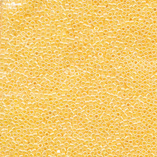 Miyuki Delica 11/0 delica lined crystal yellow (DB233)