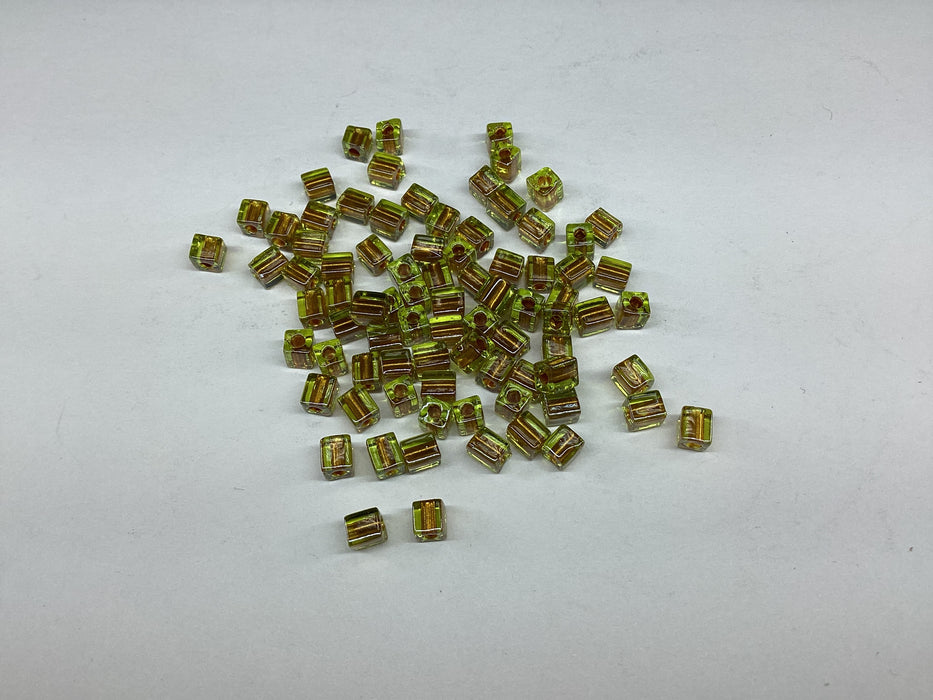 Miyuki Cube 4mm cobalt