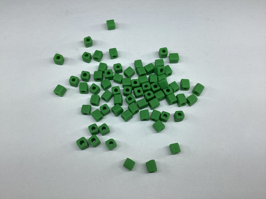 Miyuki Cube 4mm cobalt