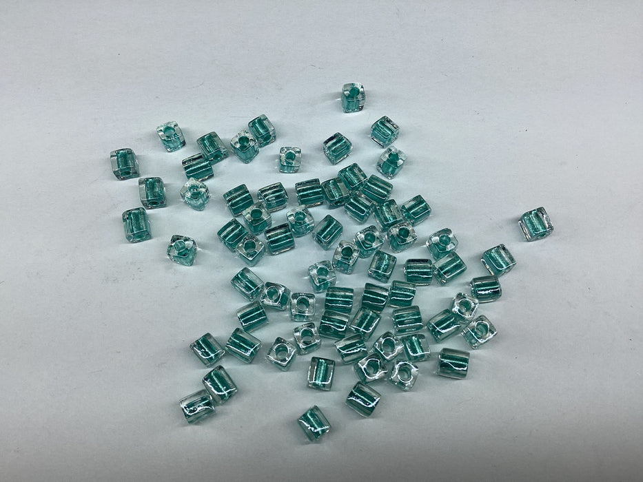 Miyuki Cube 4mm cobalt