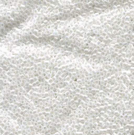 Miyuki Delica 11/0 delica white pearl (DB201)
