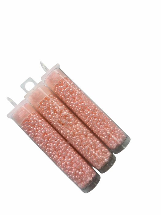 Light pink pearl 10g 11/0 (#37)