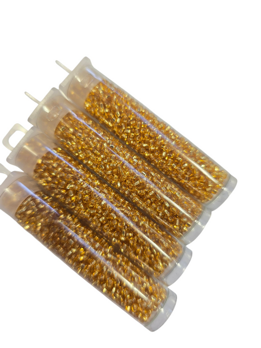 Silver lined gold 11/0 10g (#26)