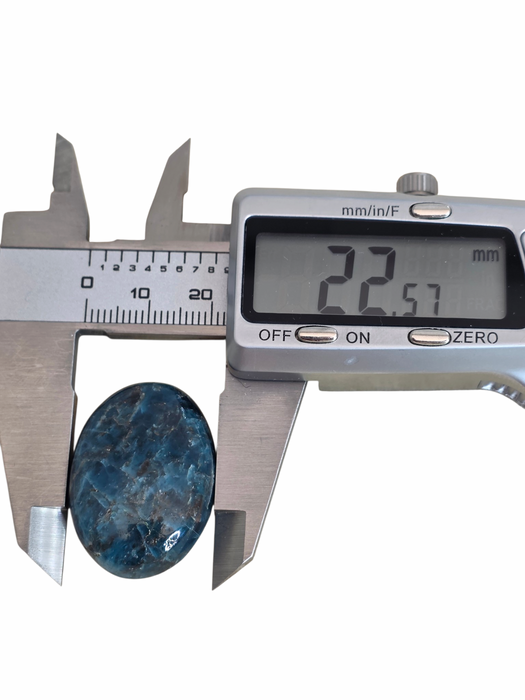 Apatite cabochon oval