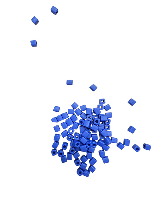 Miyuki Cube 4mm cobalt