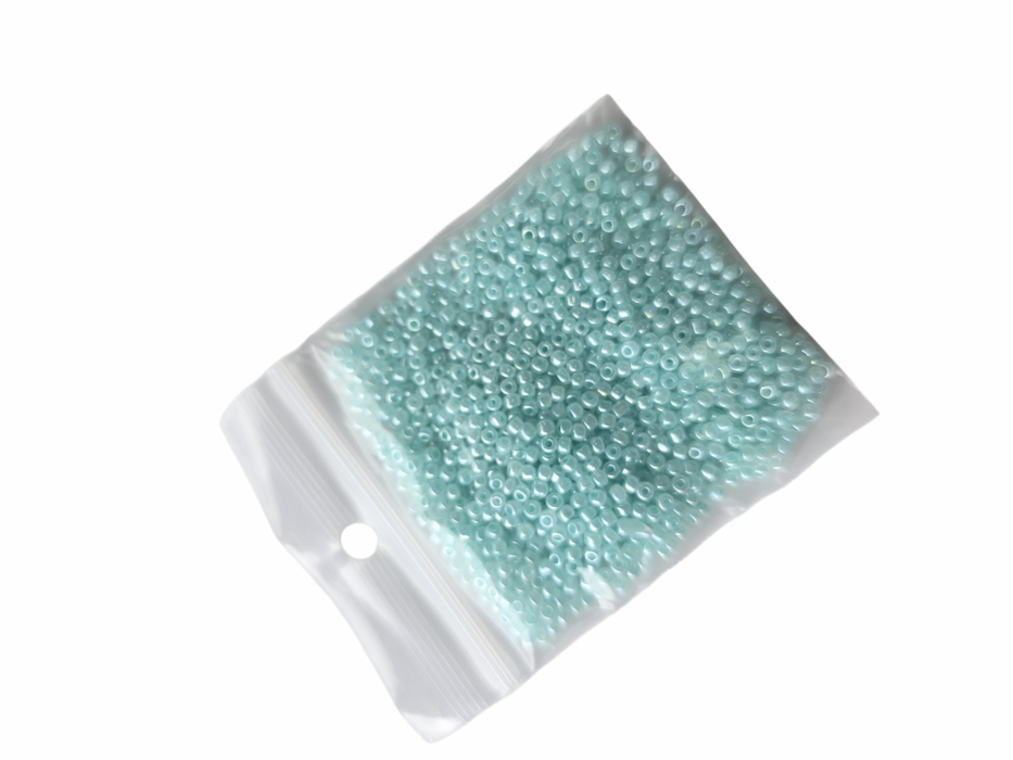 Light blue pearl 10g 11/0 (#49)