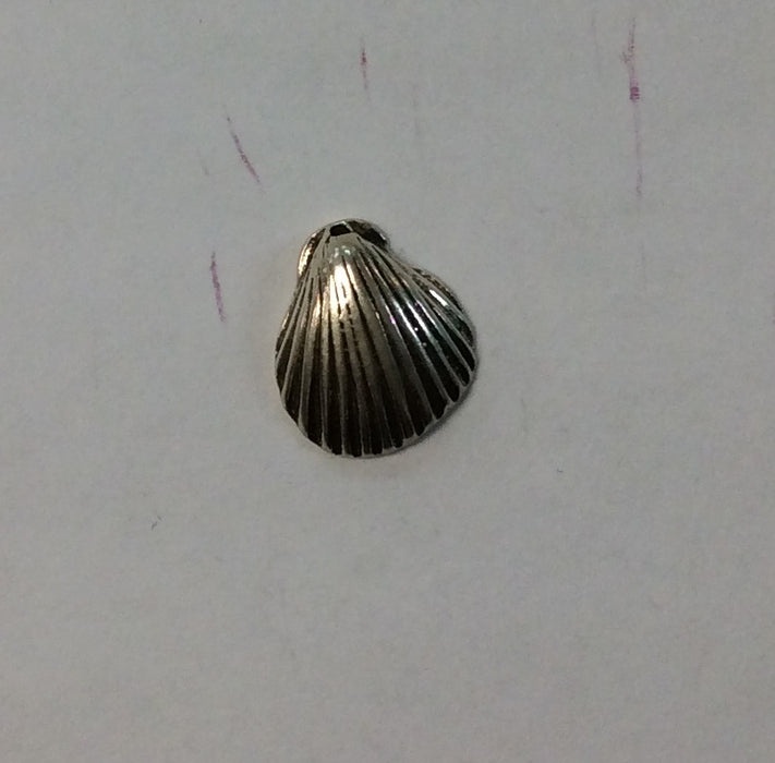 Sterling Silver Charm, Hardneck Clam Shell