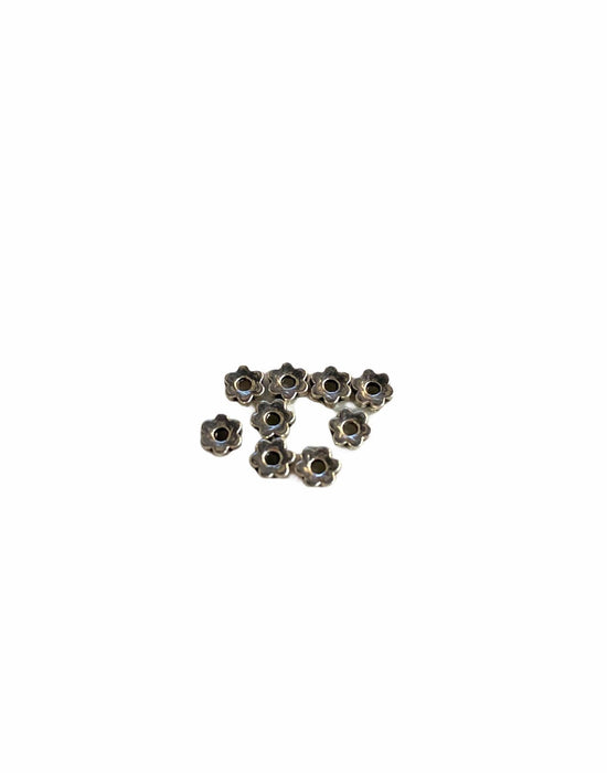 Thick Pewter Daisy 2x5mm